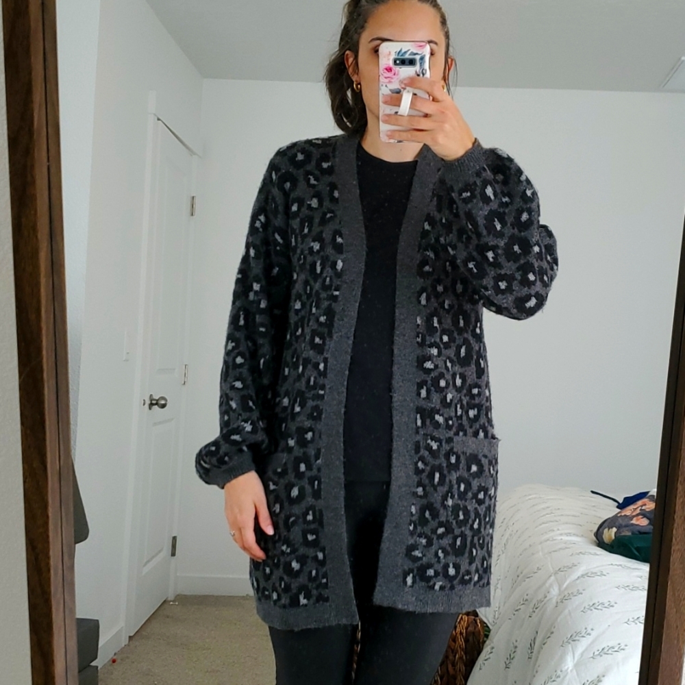 Abercrombie and fitch large leopard cardigan